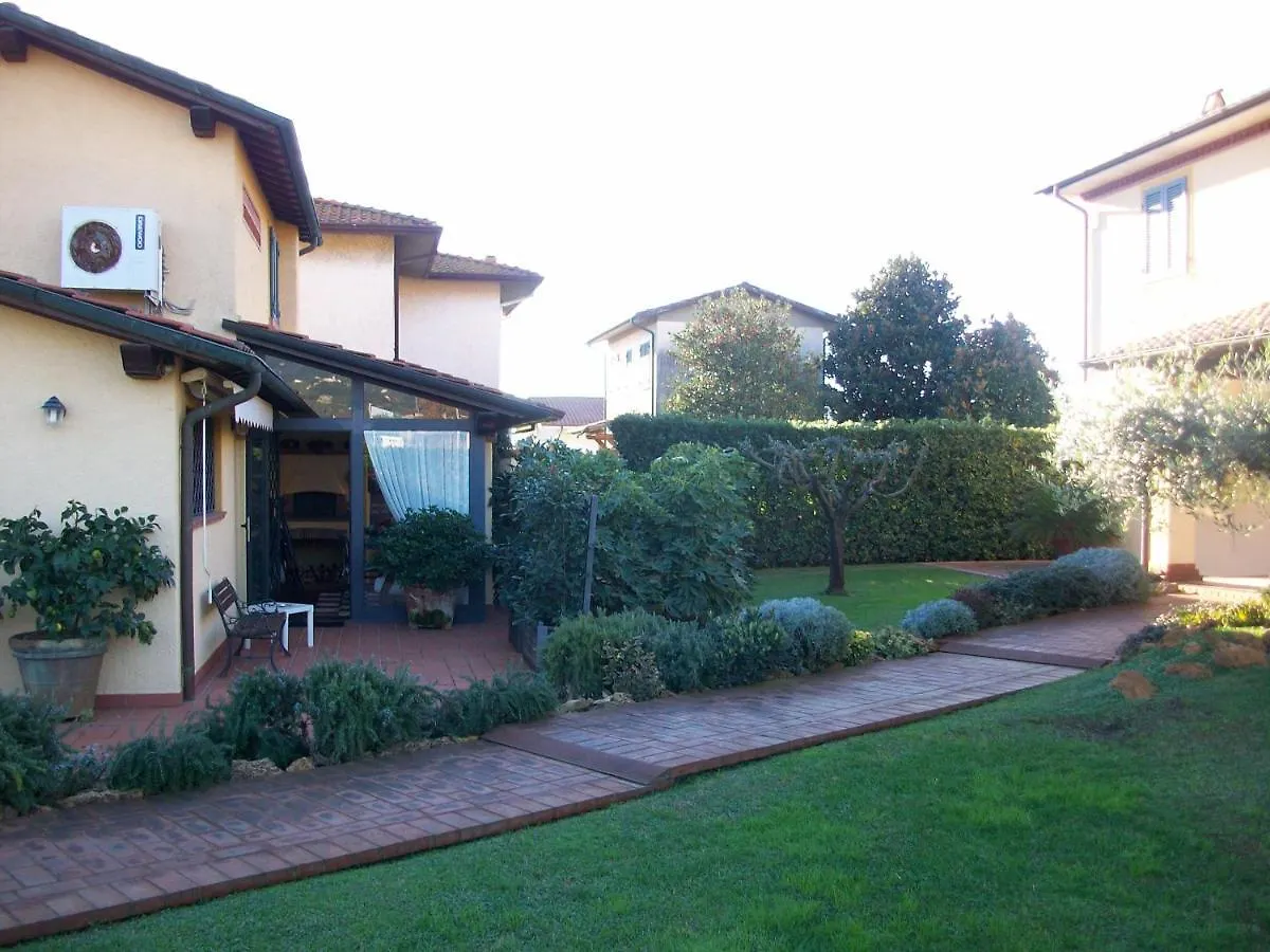 Casa vacanze Villa Casa Daniela Pietrasanta Italia